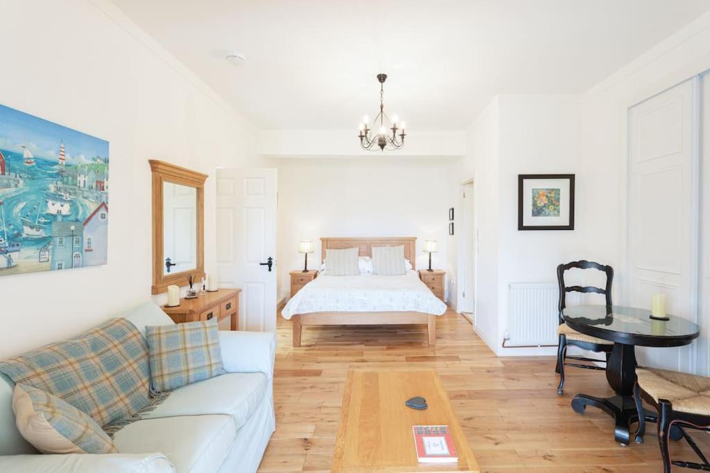 The Stable - Cottage With A Spectacular Lake View Port Of Menteith المظهر الخارجي الصورة