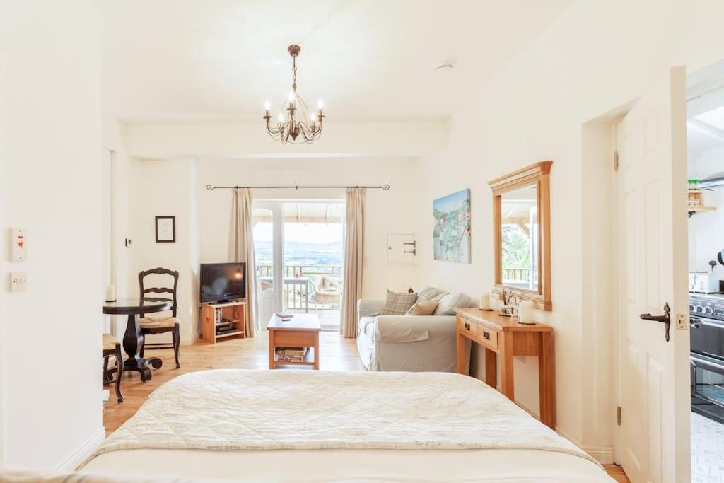 The Stable - Cottage With A Spectacular Lake View Port Of Menteith المظهر الخارجي الصورة