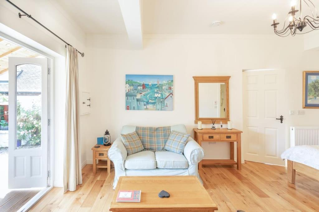 The Stable - Cottage With A Spectacular Lake View Port Of Menteith المظهر الخارجي الصورة