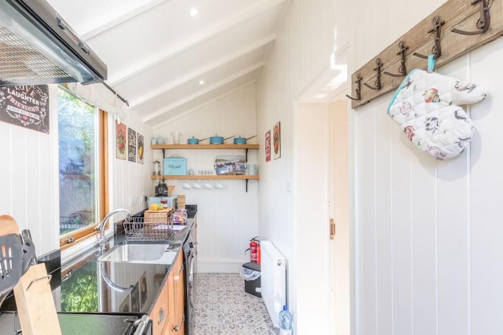 The Stable - Cottage With A Spectacular Lake View Port Of Menteith المظهر الخارجي الصورة