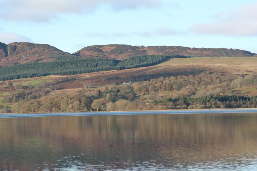 The Stable - Cottage With A Spectacular Lake View Port Of Menteith المظهر الخارجي الصورة