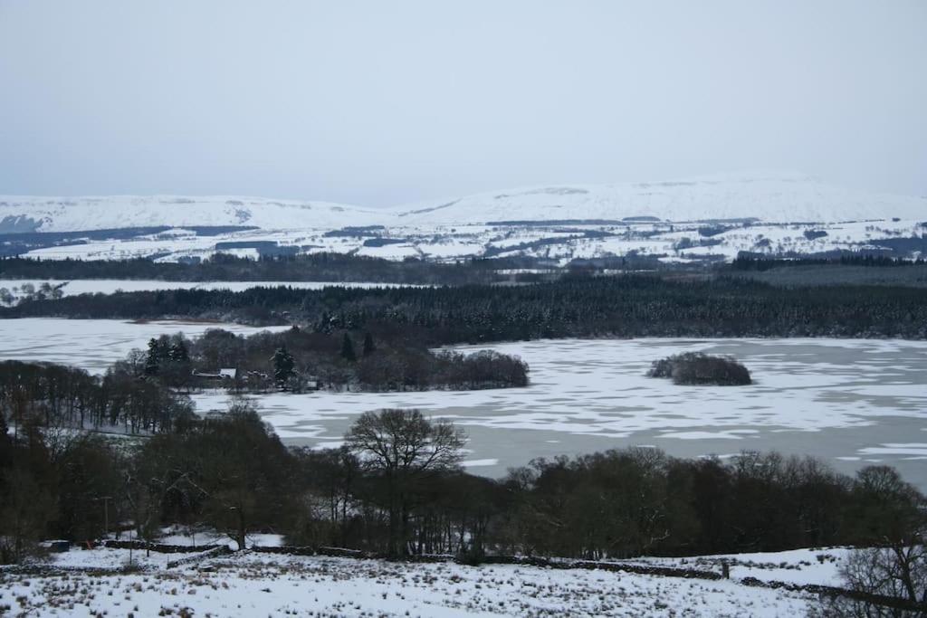 The Stable - Cottage With A Spectacular Lake View Port Of Menteith المظهر الخارجي الصورة