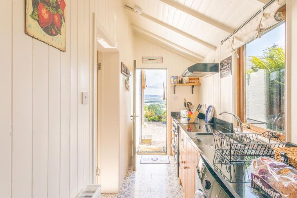 The Stable - Cottage With A Spectacular Lake View Port Of Menteith المظهر الخارجي الصورة